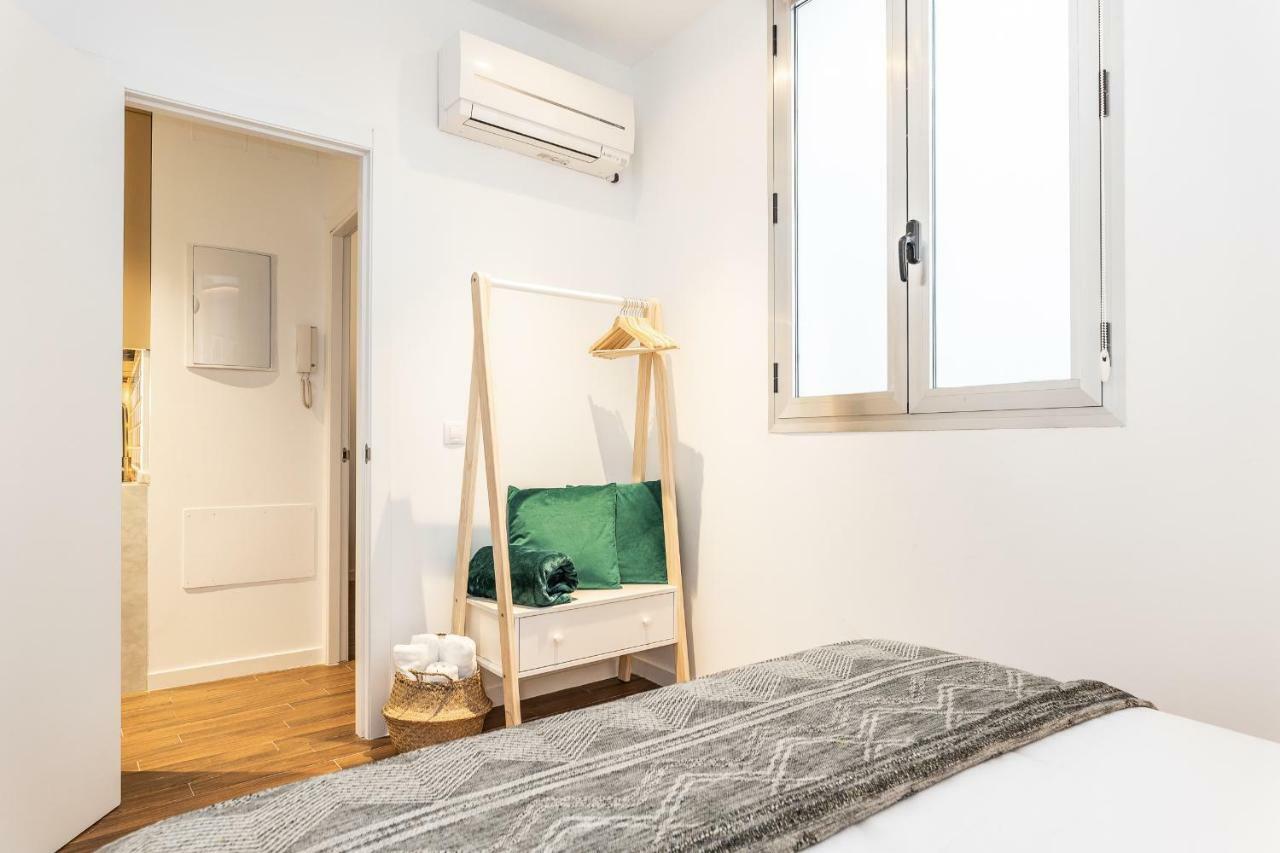 Waou Sol Es Mia - Corta Duracion Apartment Madrid Exterior photo